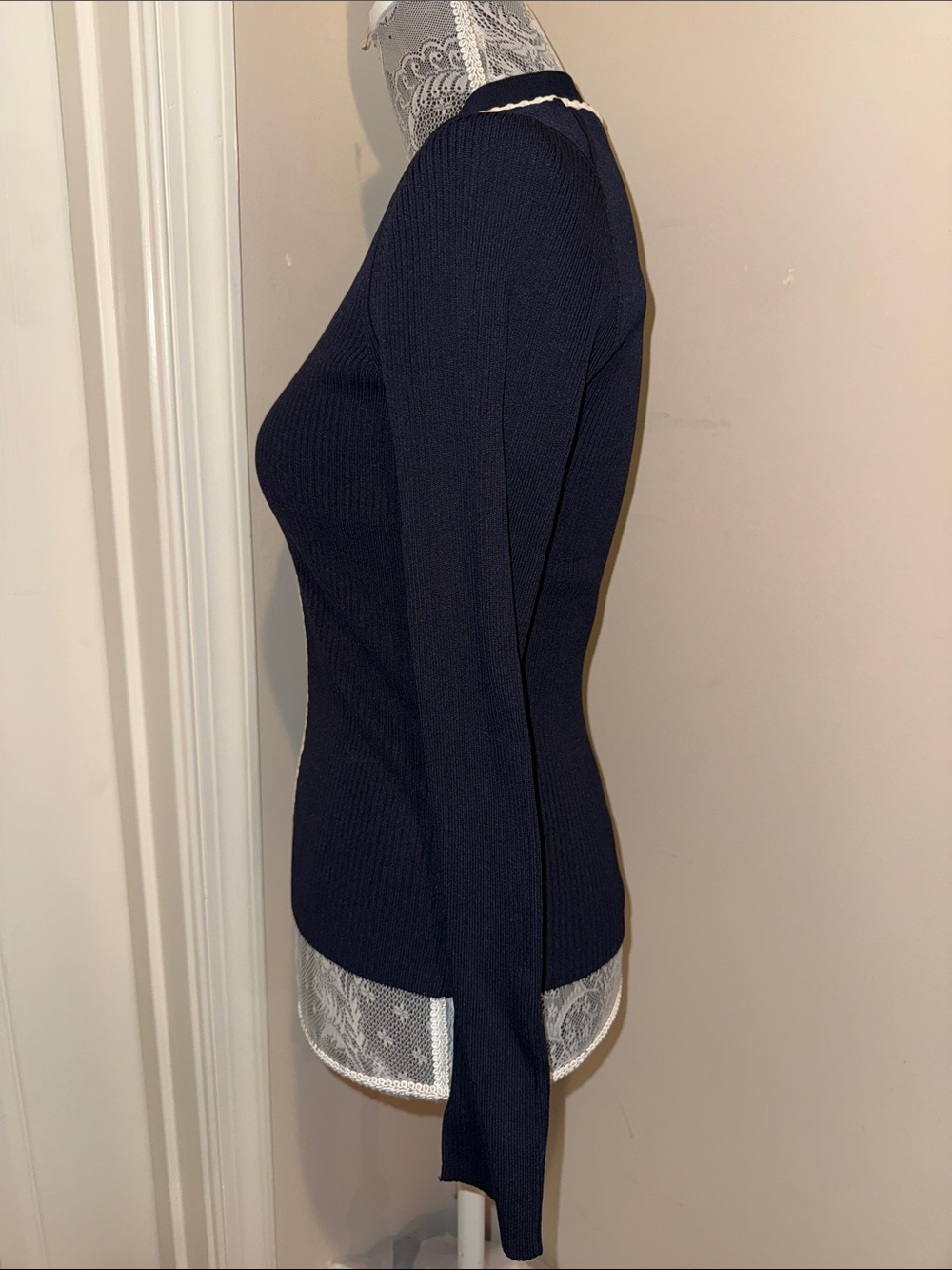Reiss Lauri Craft-Stitch Top navy ivory
 size medium NWT - Picture 8 of 8